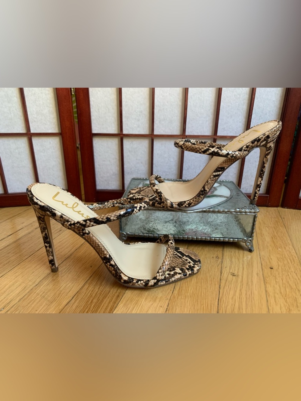 VGUC Lulus Brown Snakeskin Print Strappy Hi- Heel Sandals in Women’s Size 7 1/2M